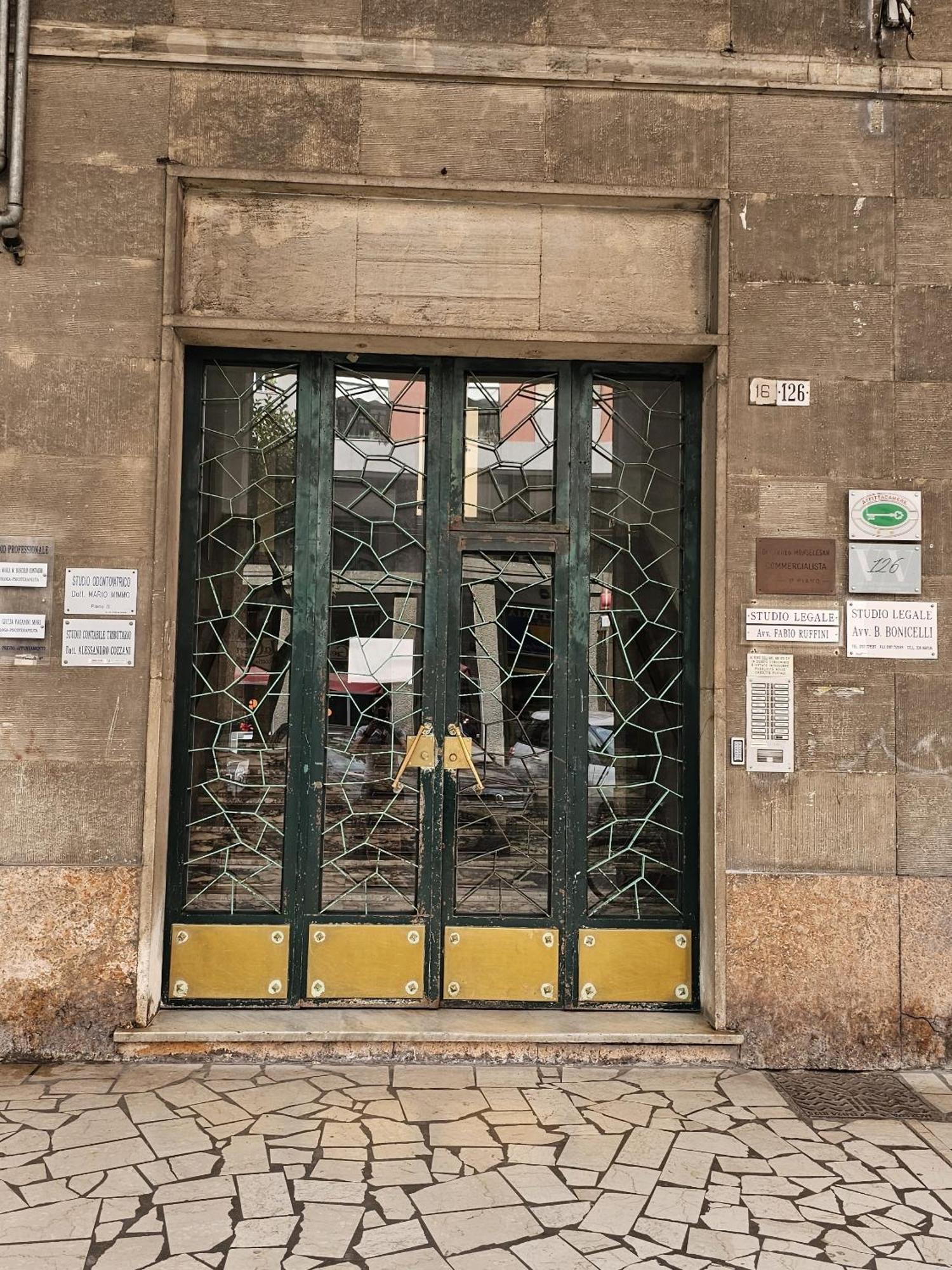 Vittorioveneto126 Bed & Breakfast La Spezia Exterior photo