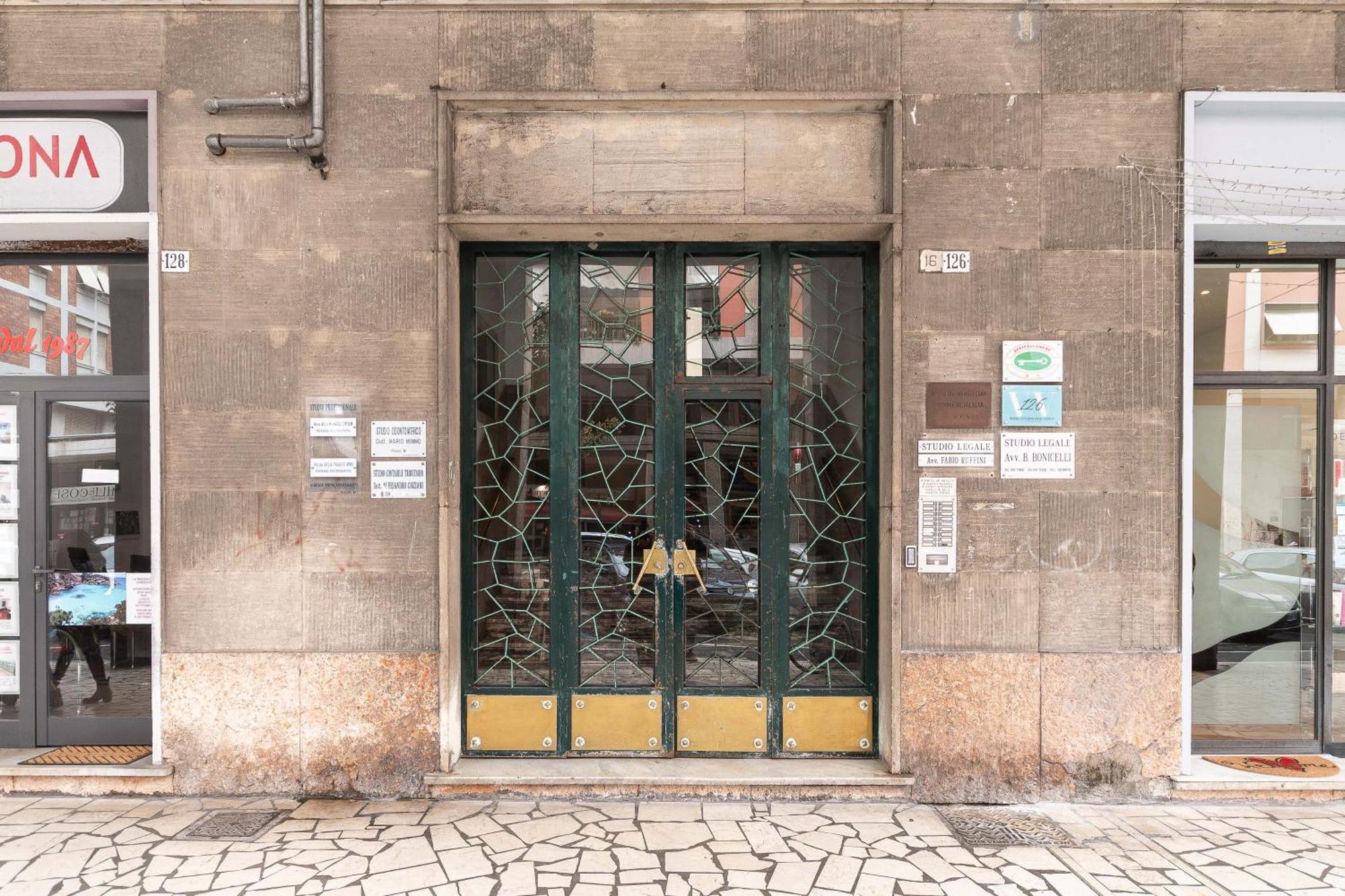 Vittorioveneto126 Bed & Breakfast La Spezia Exterior photo